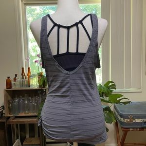 Amazing Athleta Top and Bra combo XS